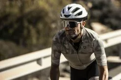 Rogelli Ventro Polariserede Cykelbriller Hvid -Cykelstativer og ophæng Salg Rogelli Ventro Polariserede Cykelbri 1645522383 02