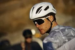 Rogelli Ventro Polariserede Cykelbriller Hvid -Cykelstativer og ophæng Salg Rogelli Ventro Polariserede Cykelbri 1645522383 04