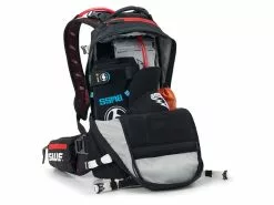 USWE Backpack Flow 16 Sort/Rød 19 USWE Backpack Flow 16 Sort/Rød -Cykelstativer og ophæng Salg USWE Backpack Flow 16 SortRoed 1679383359 07